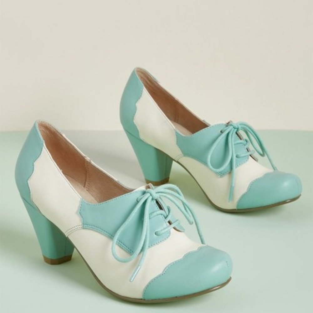 Chelsea Crew vintage style oxford heels, size 41